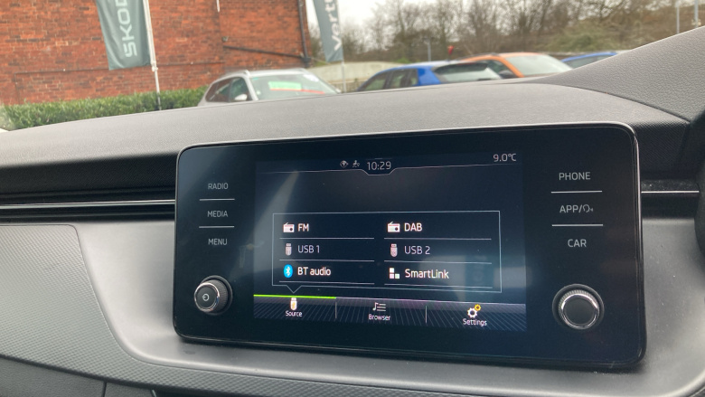 Skoda Kamiq 1.0 TSI 95 SE 5dr Petrol Hatchback